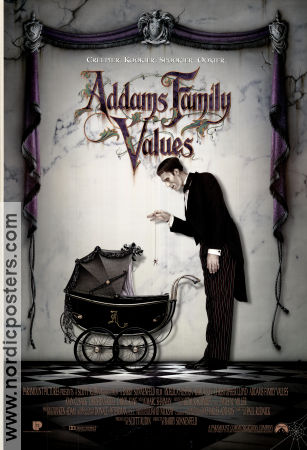 Addams Family Values 1993 poster Anjelica Huston Barry Sonnenfeld