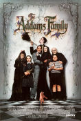 The Addams Family 1991 poster Anjelica Huston Raul Julia Christopher Lloyd Barry Sonnenfeld Från TV Från serier