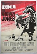 En silverdollar för Kiowa Jones 1967 poster Robert Horton